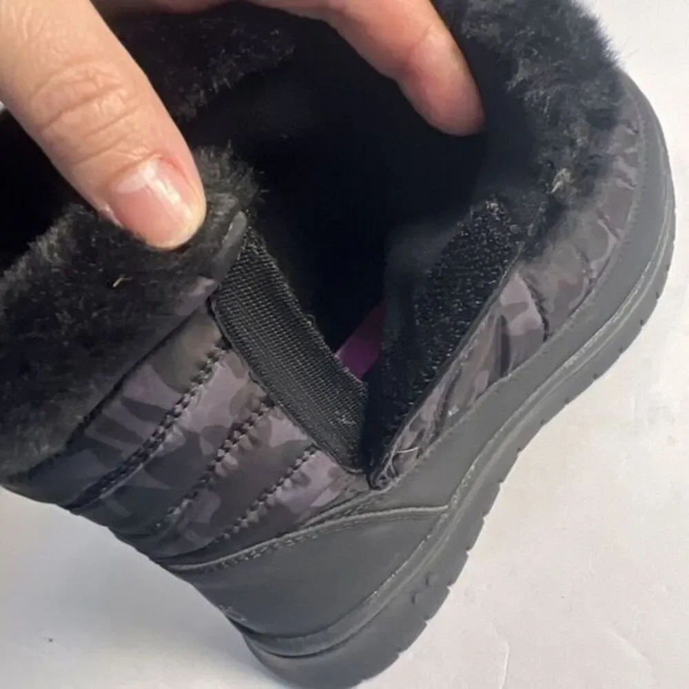 Ryka Suzy‎ Winter Bootie Boots Black Camo Print Fabric Suede Slip on Size 6.5M
